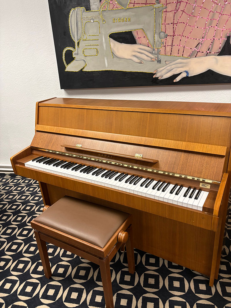 gebrauchtes Klavier Foto 7