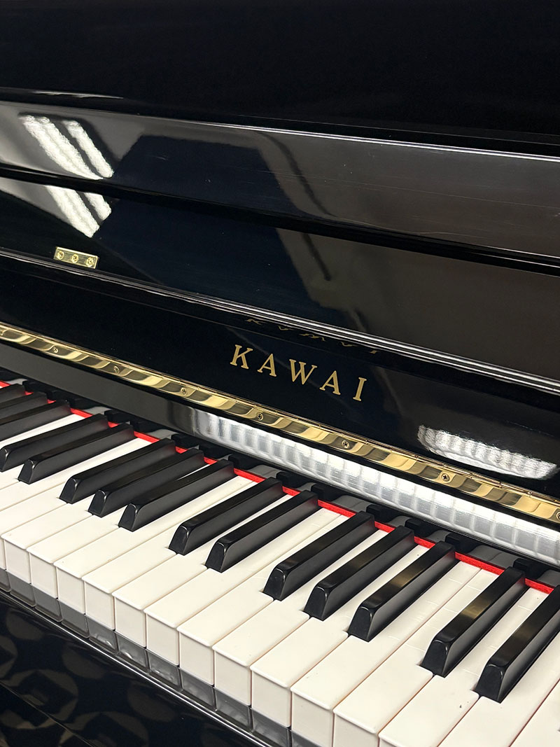 gebrauchtes Klavier Foto 10