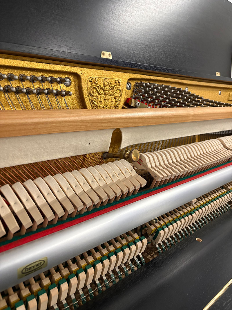gebrauchtes Klavier Foto 17